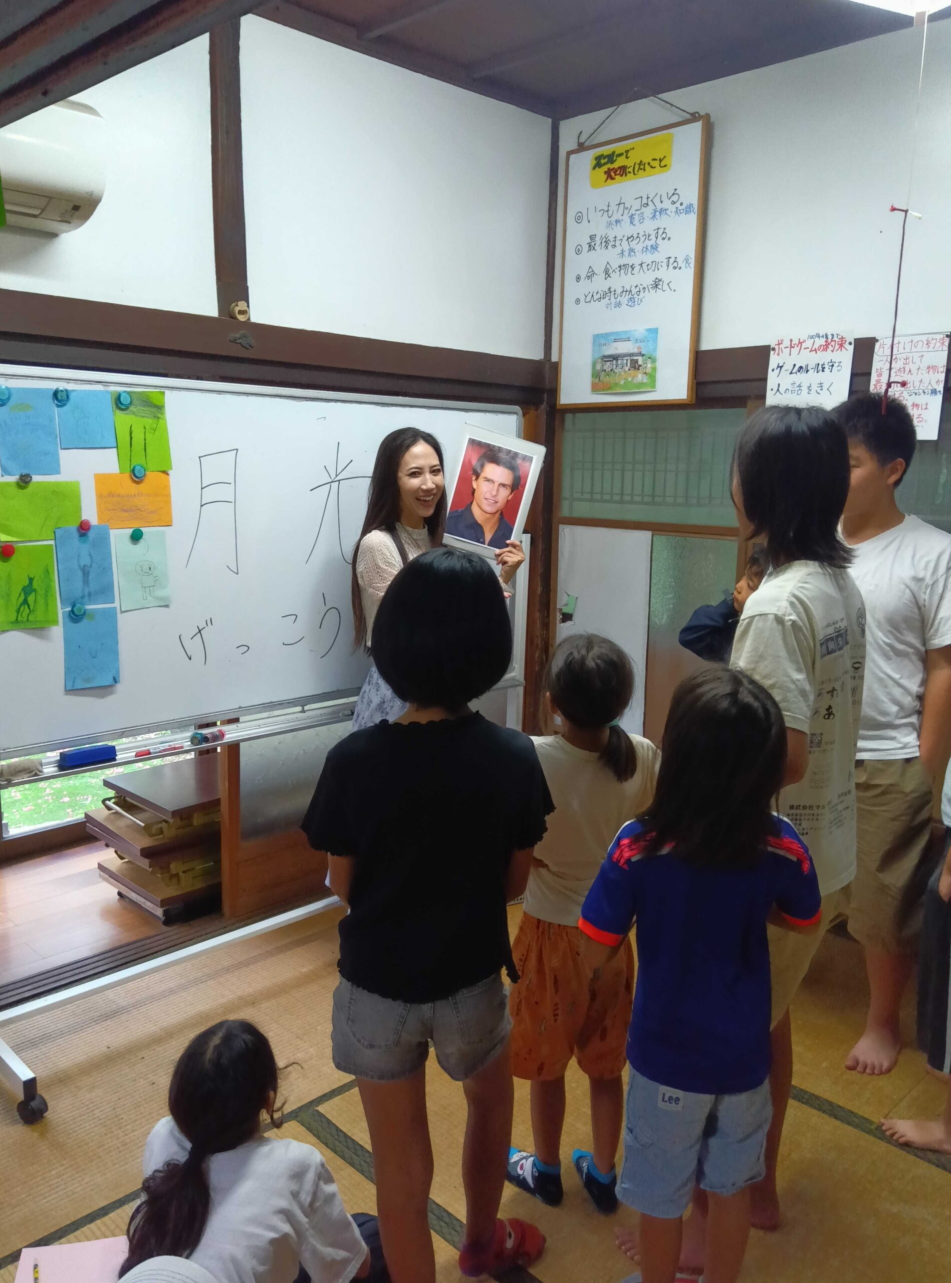 ベートーヴェンの「月光」を紹介するYuriさん